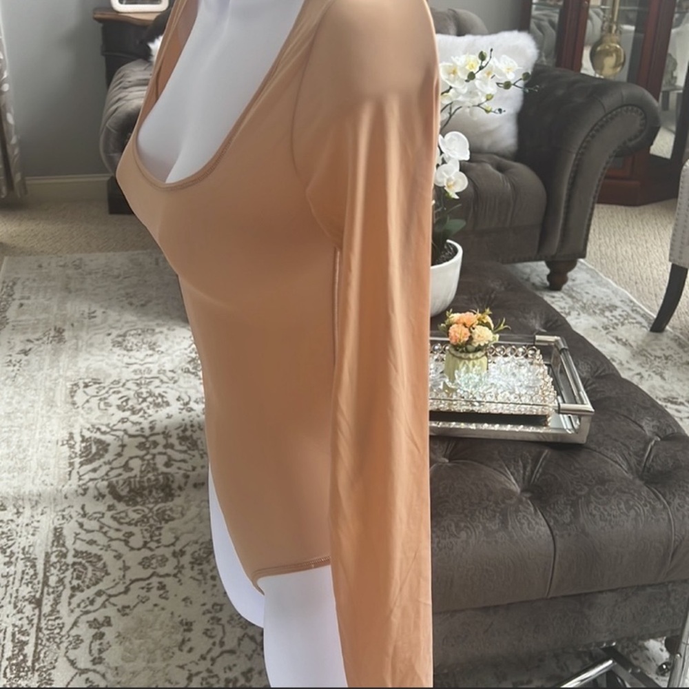 SKIMS Jelly Sheer Long Sleeve Bodysuit - Picture 3 of 8